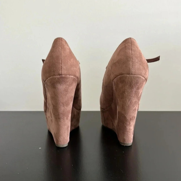 Breckelle's Brown Wedge Shoes Sz 6.5 - Picture 4 of 7